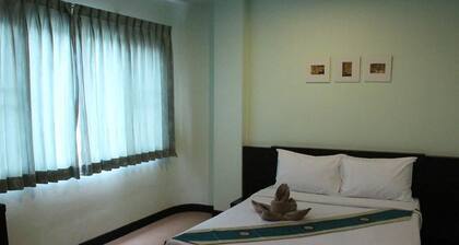 Baan Vor Sumongkol Services Apartment