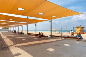 Exterior - Spat Beach (Bat Yam)