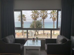 Svit Classic - 1 sovrum | 1 sovrum, minibar, värdeförvaringsskåp på rummet och skrivbord