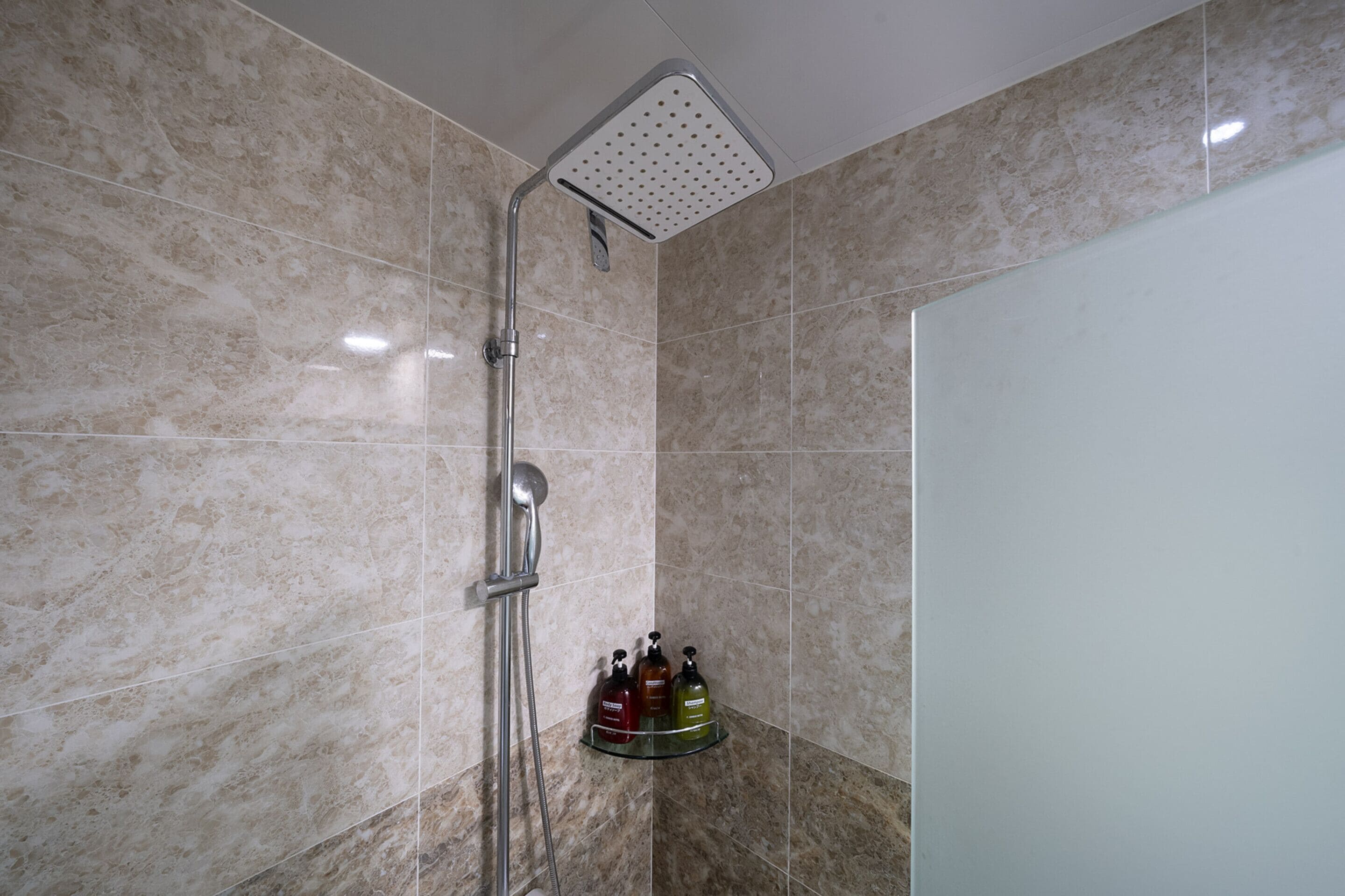 s - double | bathroom shower