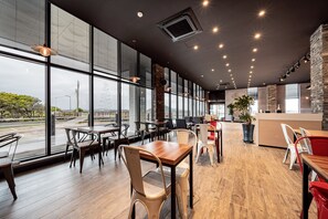 Cafe - Sunrise Hotel Sungsan (Seogwipo)