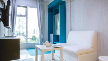 Family with private bath | Rollaway beds, free WiFi