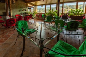 Tägliches inbegriffenes Frühstücksbuffet