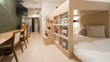 标准双床房, 无烟房 (Bunk Bed) | 1 多间卧室、高档床上用品、客房内保险箱、遮光窗帘