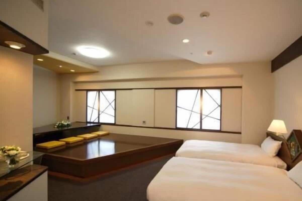 Desk, iron/ironing board, free WiFi, bed sheets