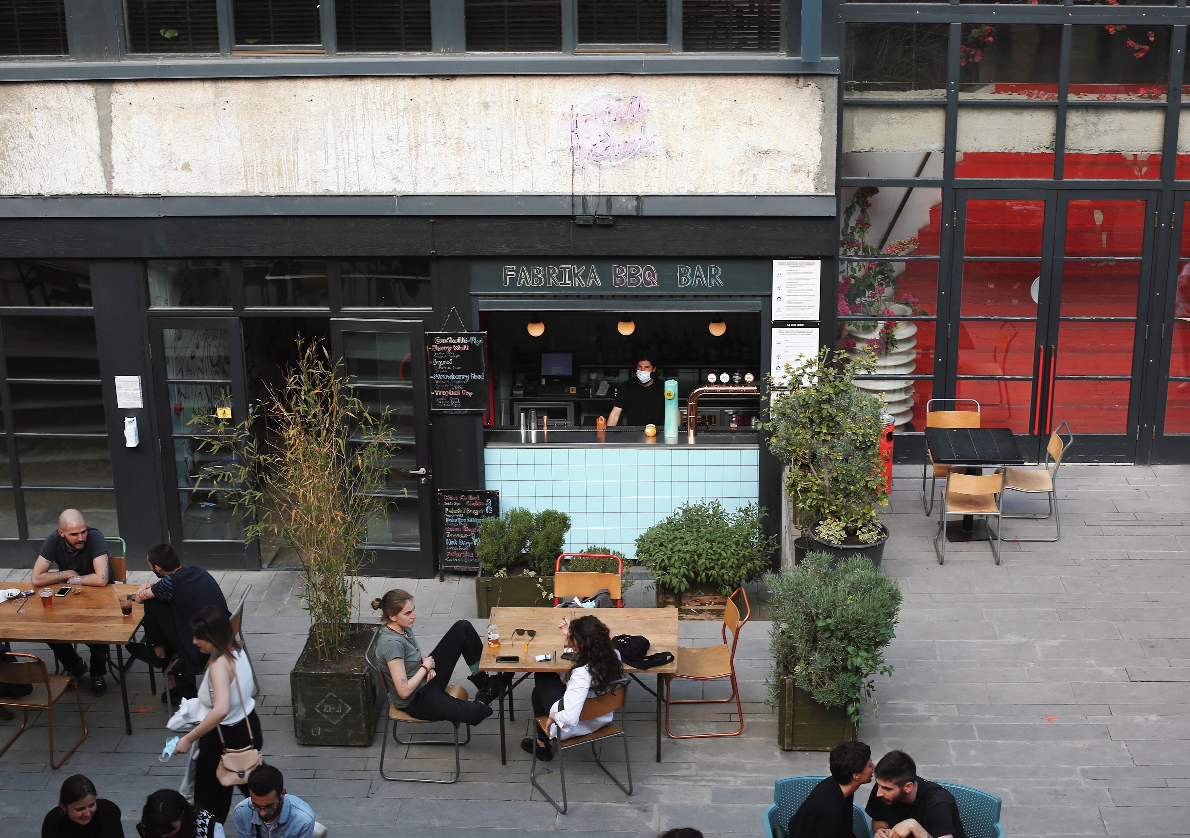 Photo - Fabrika Hostel & Suites