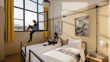Zweibettzimmer | Zimmersafe, Schreibtisch, Bügeleisen/Bügelbrett, kostenloses WLAN