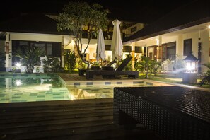 Halaman properti