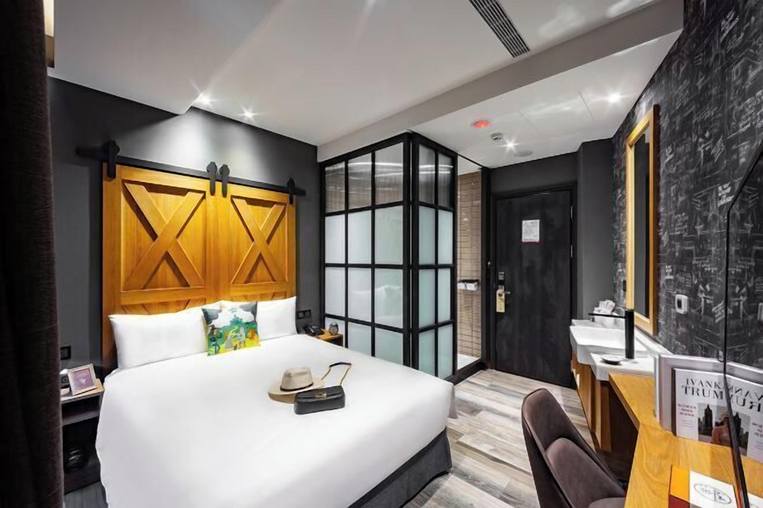 Desk, laptop workspace, blackout drapes, soundproofing