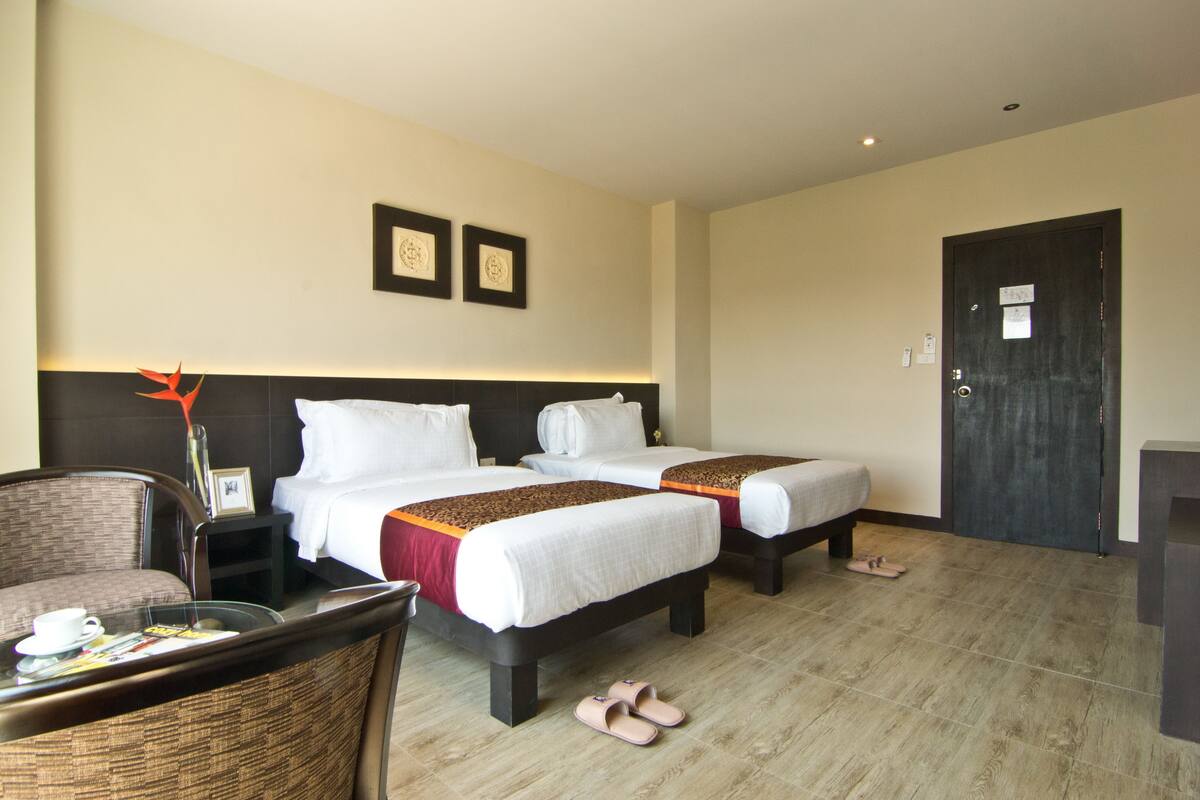 In-room safe, rollaway beds, free WiFi