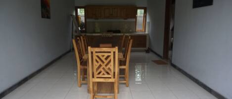 Deluxe Room | Shared kitchen facilities