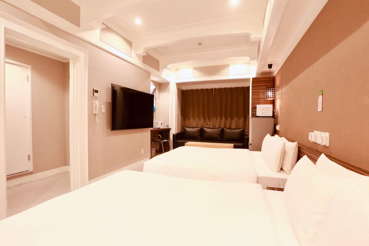 Chambre supĂ©rieure avec lits jumeaux, non-fumeur (Main Building) | Couette en duvet, coffre-fort, bureau, rideaux dâobscurcissement