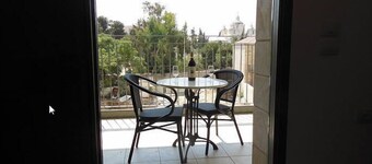 Jerusalem Center Boutique Apartment