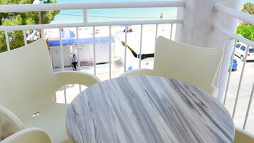 Standard Apartment, 2 Bedrooms, Balcony, Sea View | Balcony view