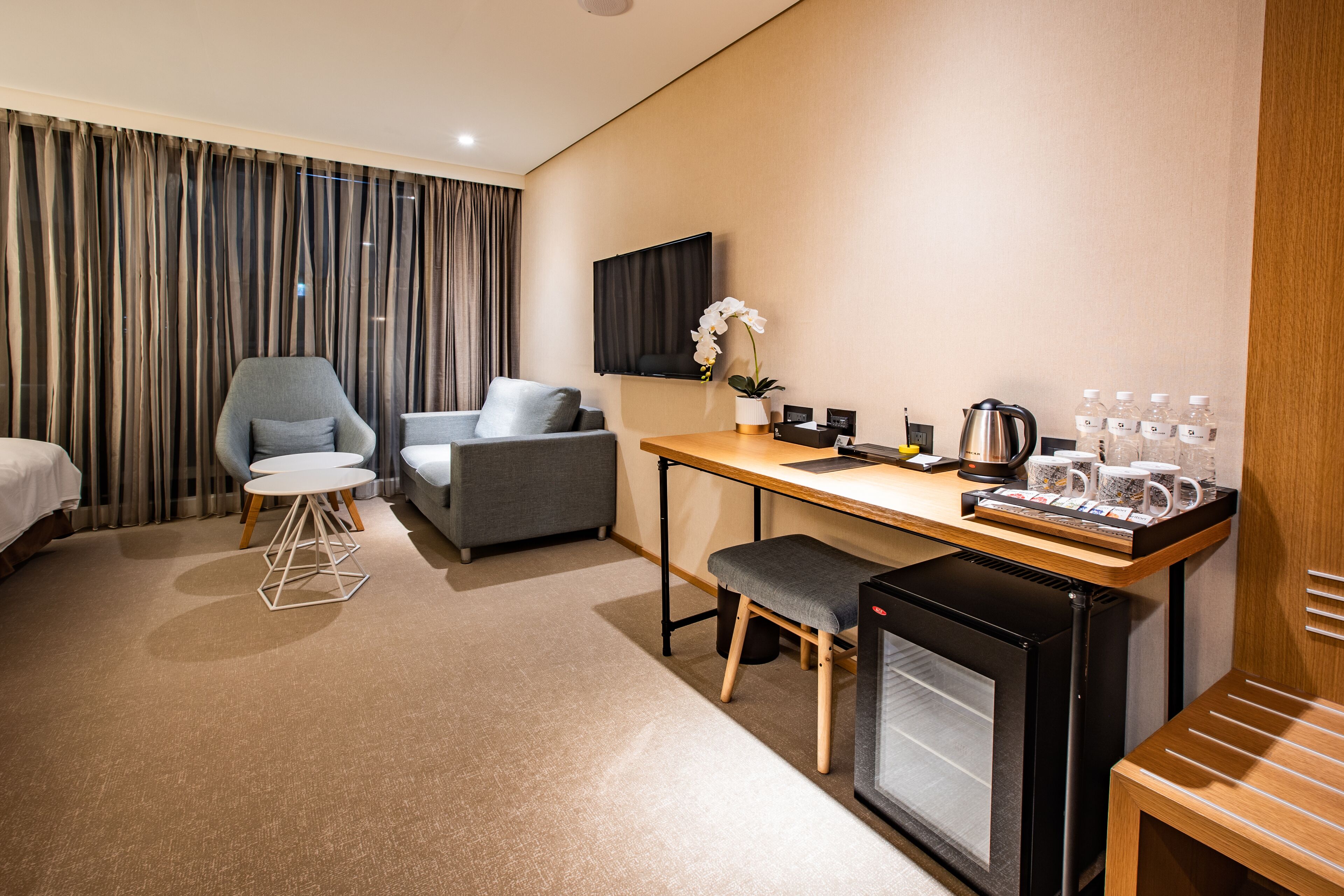 quadruple room, 2 double beds, balcony | view from room