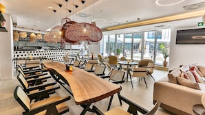 Dining - Hotel Plaza (Budva)