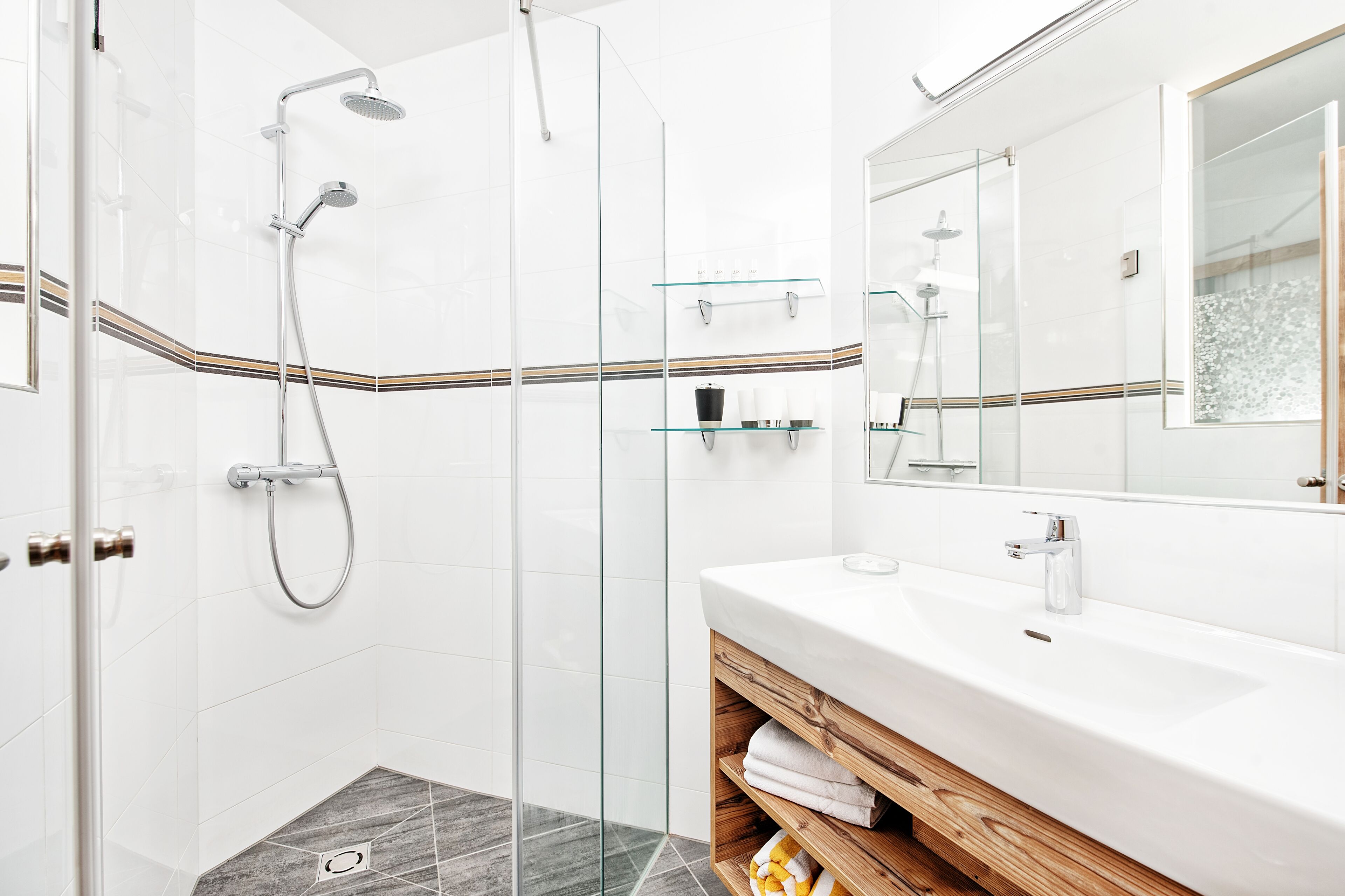 Appartement Familial, 1 chambre, non-fumeurs, patio (5 Persons, exkl. cleaning fee EUR 70) | Salle de bain | Serviettes fournies