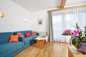 アパートメント (7 Persons, exkl. cleaning fee EUR 70) | リビングルーム | 薄型テレビ