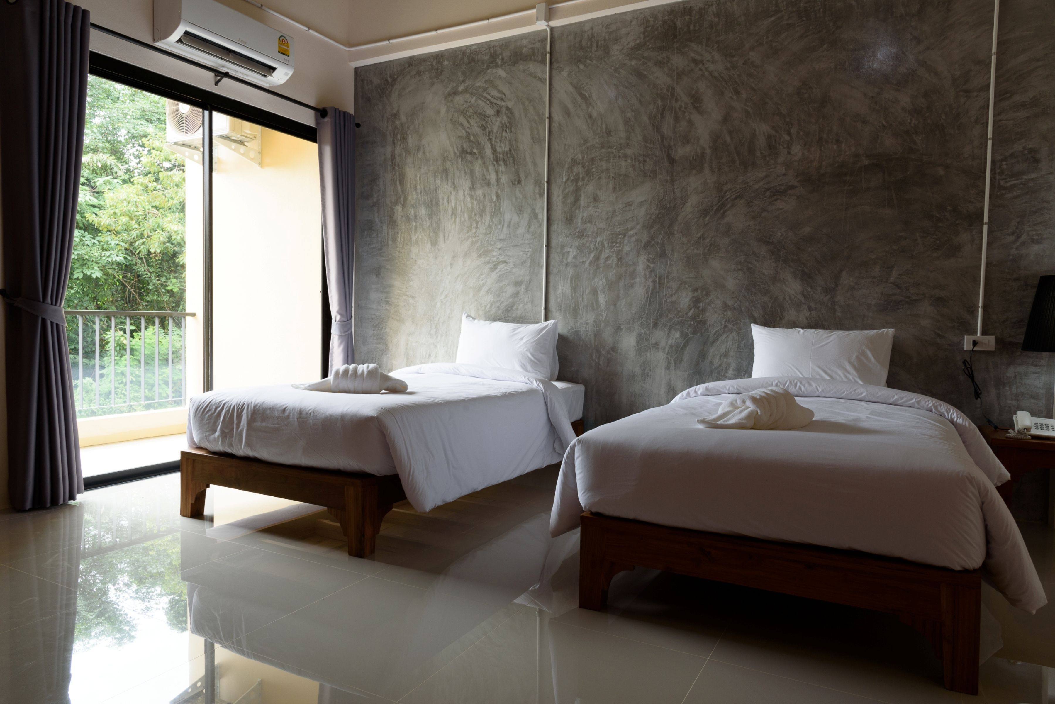 superior room | in-room safe, desk, rollaway beds, free wifi