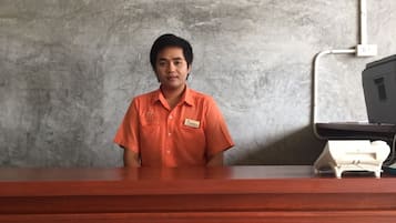 Quầy tiếp tân