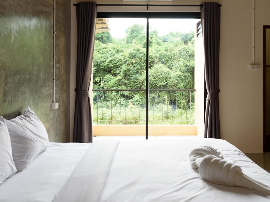 In-room safe, desk, rollaway beds, free WiFi