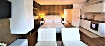 Luxus Penthouse White Russian