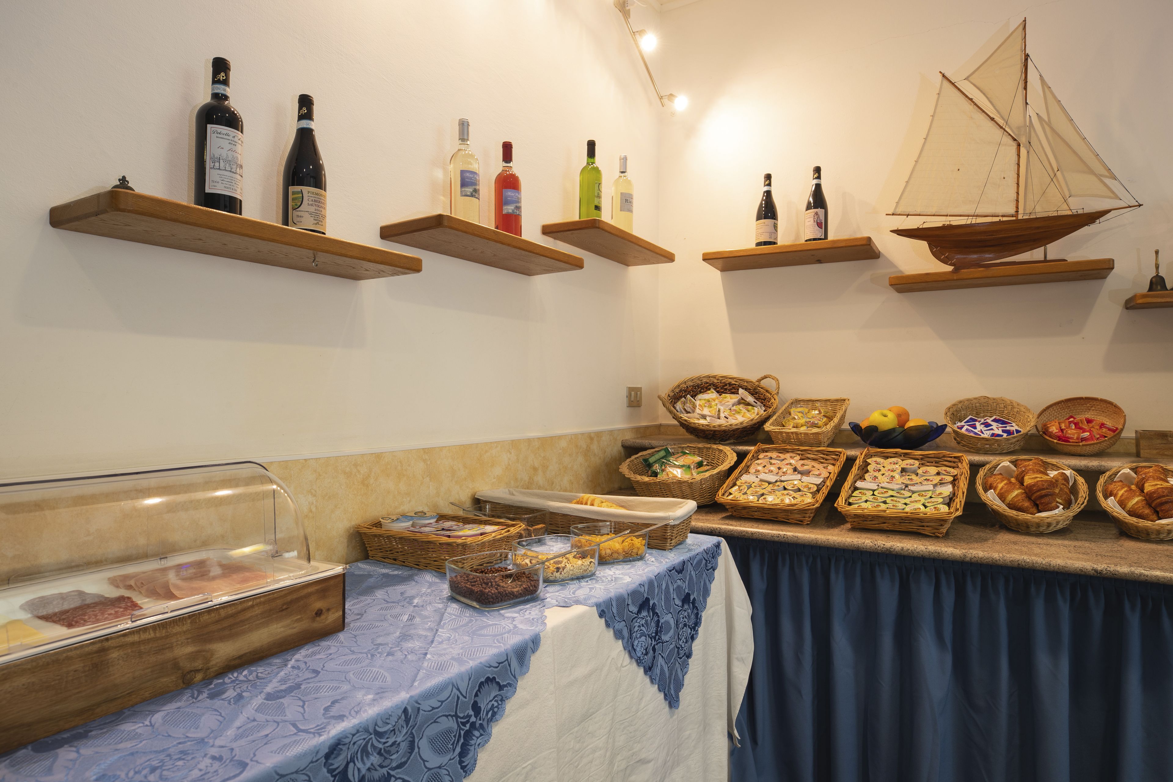 daily buffet breakfast (eur 8 per person)
