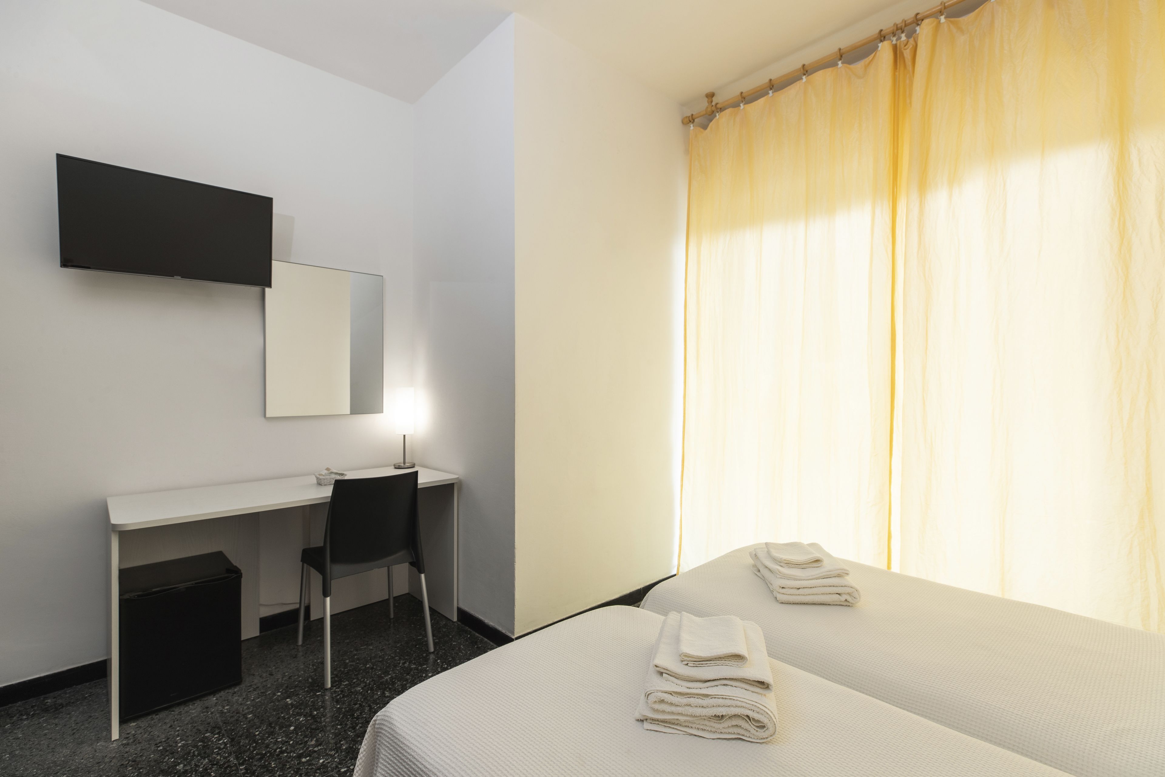 double or twin room, balcony | 1 bedroom, in-room safe, desk, free wifi