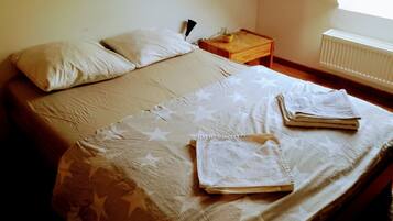 Double Room, 1 Double or 2 Single Beds | 1 bedroom, desk, iron/ironing board, free WiFi