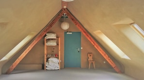 Gemeinsamer Economy-Schlafsaal, Mehrere Betten | 1 Schlafzimmer, Schreibtisch, Bügeleisen/Bügelbrett, kostenloses WLAN