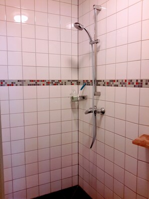 Family Room | 1 bedroom, desk, iron/ironing board, free WiFi - Vlierhof (Kleve)