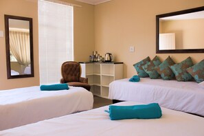 Porcupine Quills 3 Sleeper Bedroom 