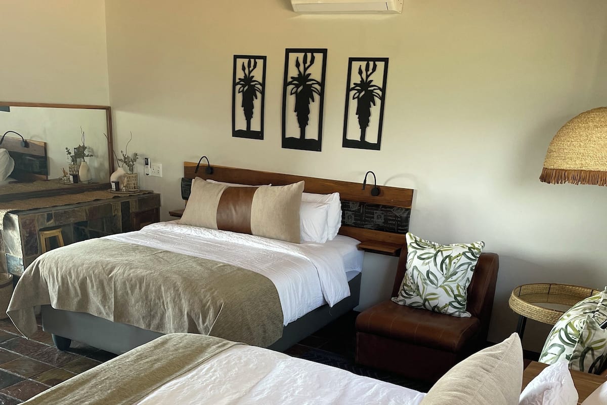 Luxury Chalet, 1 Bedroom, Mountain View | Memory foam beds, in-room safe, individually decorated