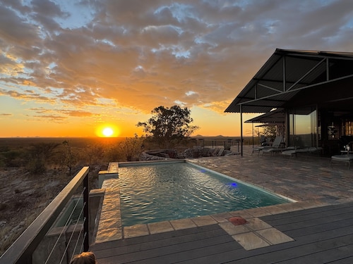 Aloegrove Safari Lodge