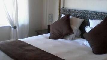 Chambre Familiale | Wi-Fi gratuit