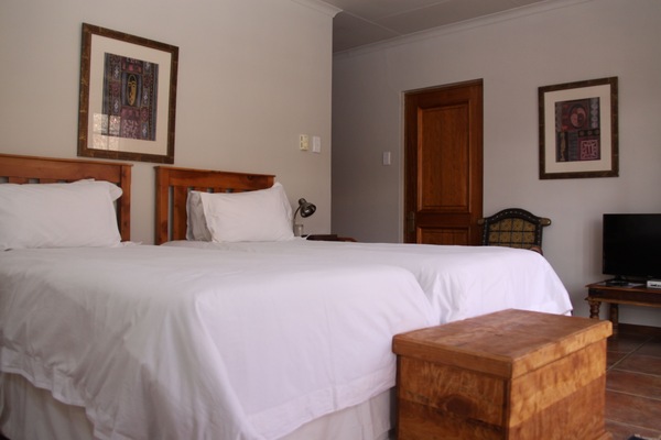 Luxury Double Room | Premium bedding, WiFi (free), bed sheets