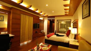 Room | Premium bedding, minibar, in-room safe, desk