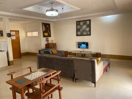 Estúdio, vista para o mar | Cozinha privada | Geladeira grande, micro-ondas, chaleira elétrica, mixer de alimentos