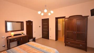 Minibar, in-room safe, individually decorated, desk