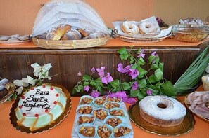 Desayuno diario por un coste adicional