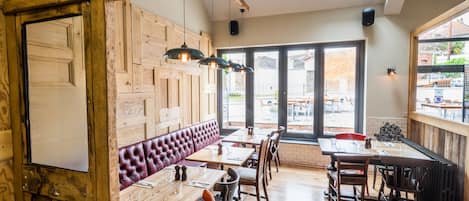 Bar (en la propiedad)