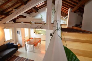 Apartment | 2 Schlafzimmer, Schreibtisch, kostenloses WLAN, Bettwäsche