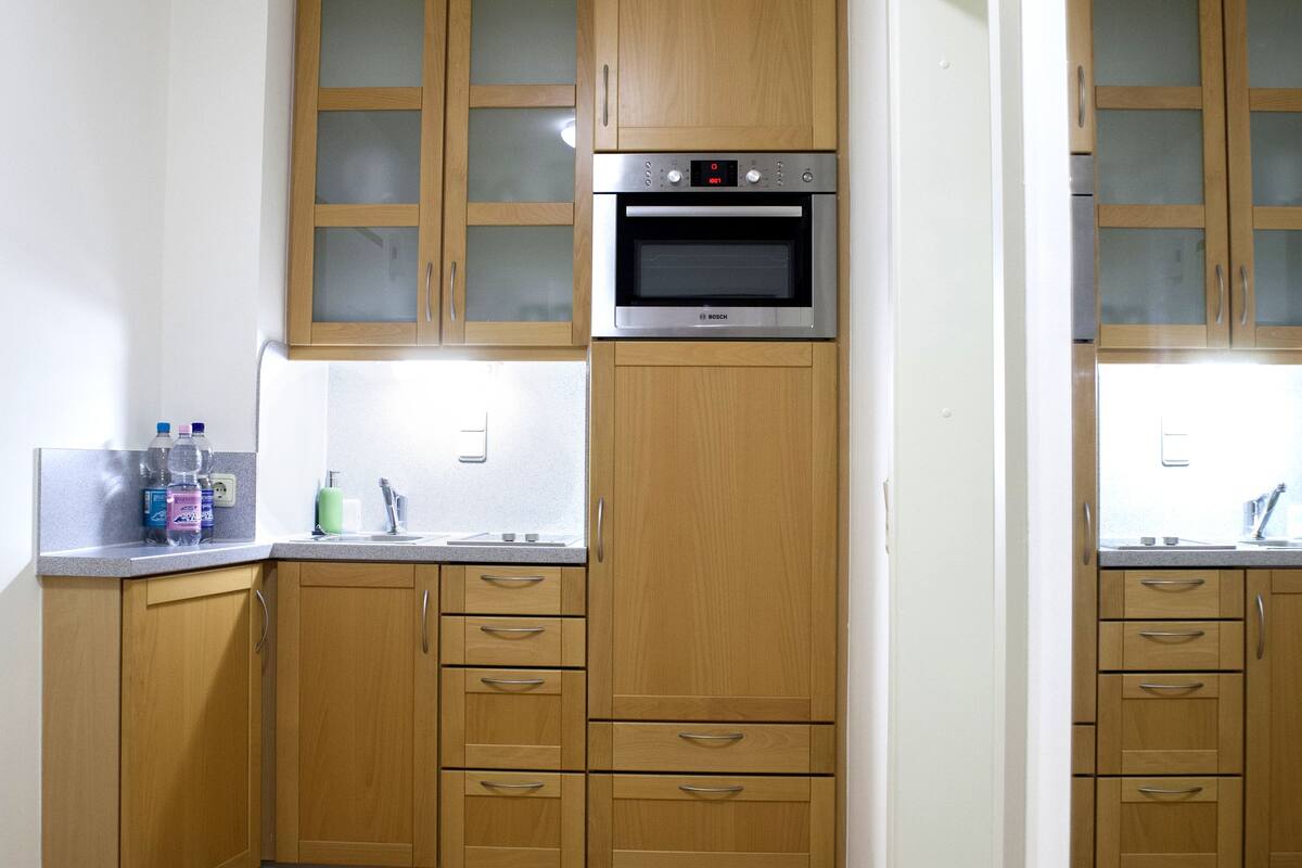 suite | private kitchenette | coffee/tea maker, electric kettle, eco-friendly cleaning products