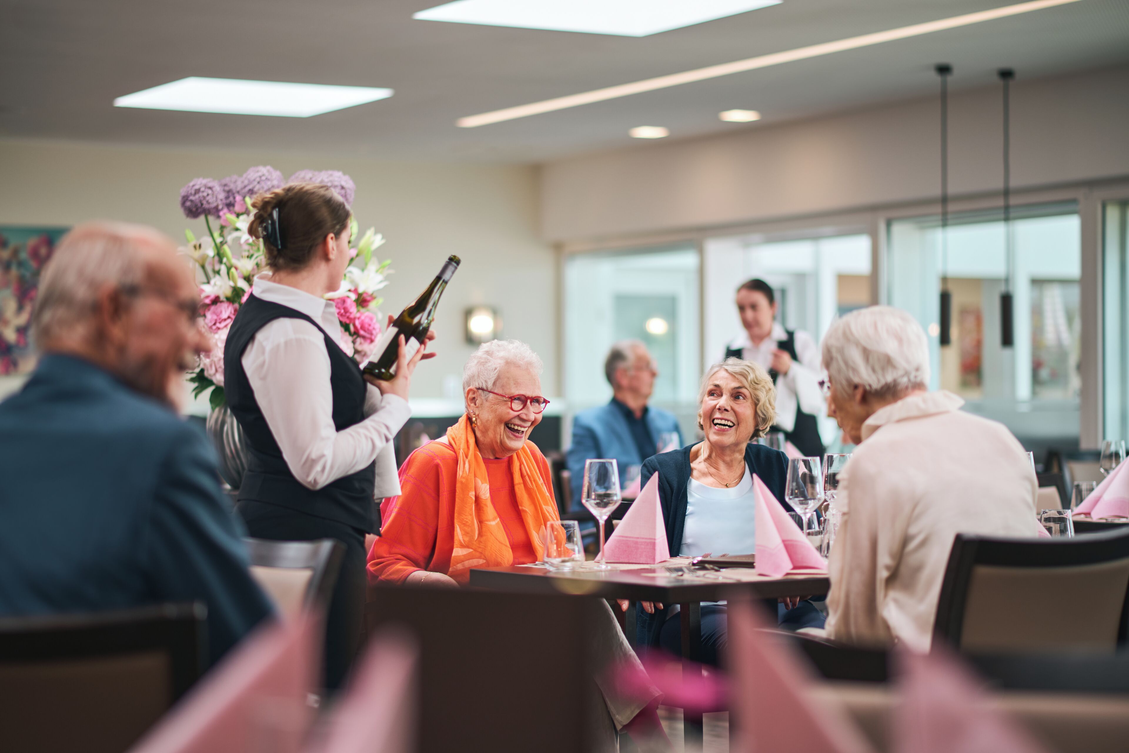Lunch, dinner served; German cuisine, garden views 