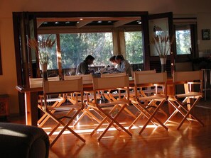 Desayuno bufé gratuito y diario