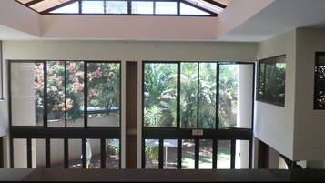 Premier Apartment | Indoor pool