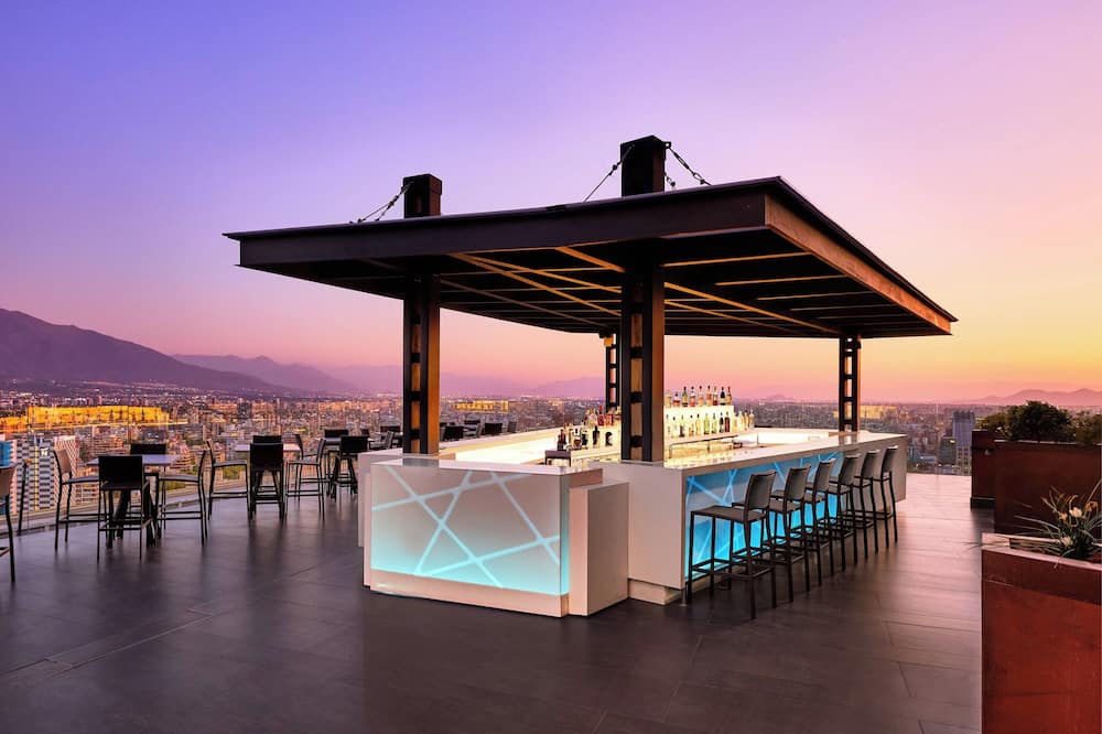 AC Hotel by Marriott® Santiago Cenco Costanera