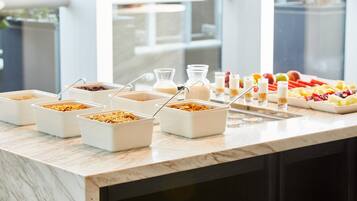 Daily buffet breakfast (USD 17 per person)