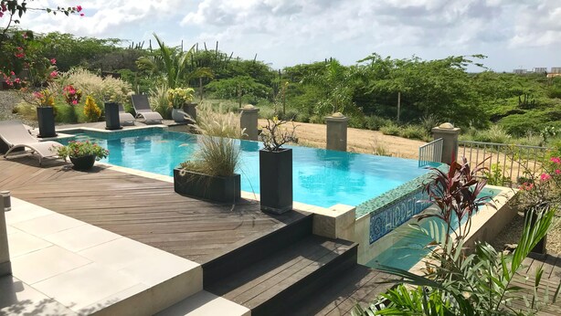 Pool - Hidden Hill Condos Aruba (Noord)