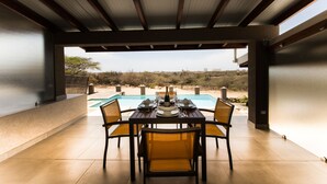 In-room dining - Hidden Hill Condos Aruba (Noord)